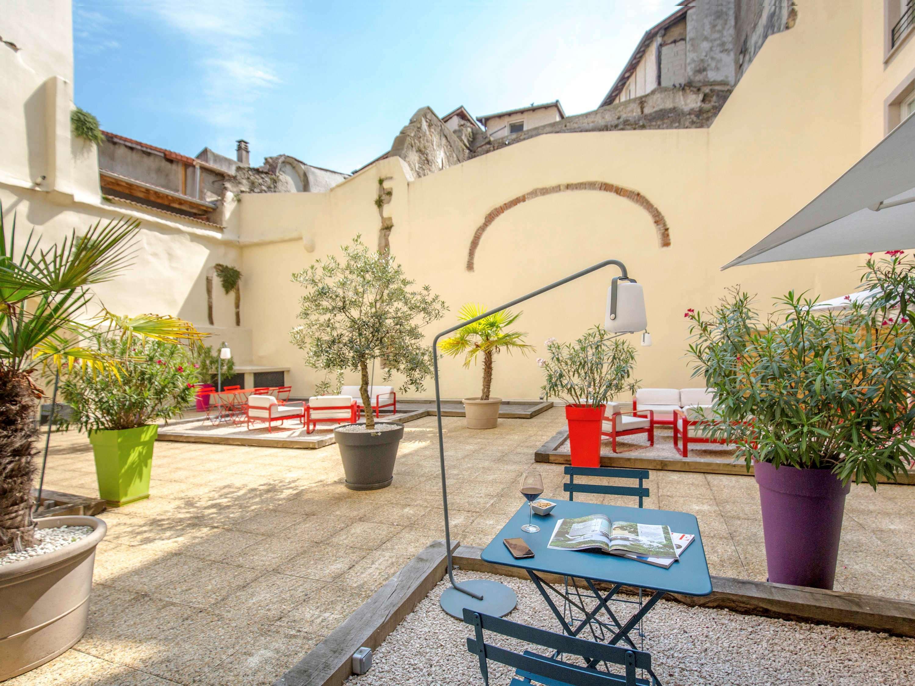 Ibis Lyon Sud Vienne Saint-Louis Hotel Exterior foto